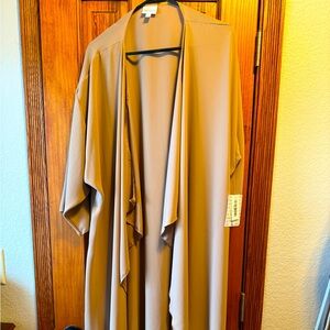 Lularoe Shirley new with tags